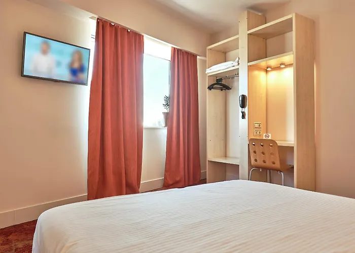 Hotel Hello Gara De Nord 2*