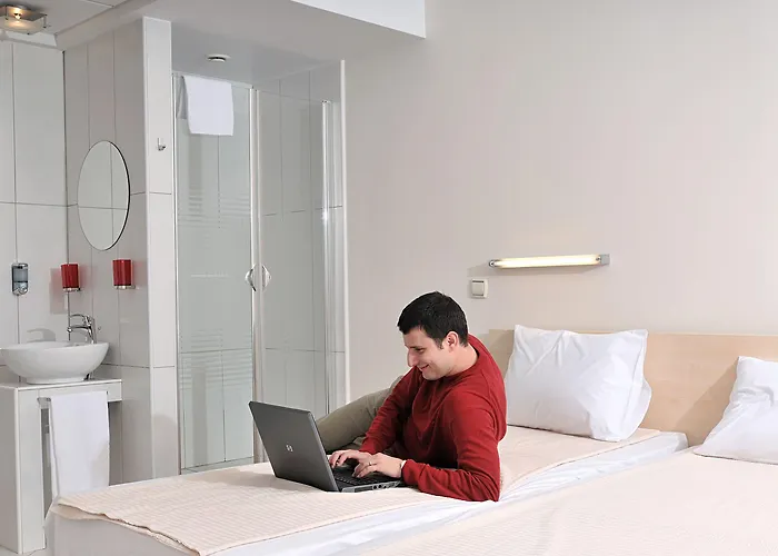 Hotel Hello Gara De Nord