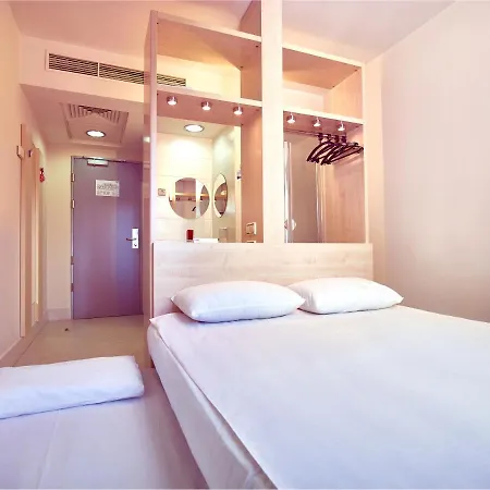Hello Gara De Nord Hotel Bucharest