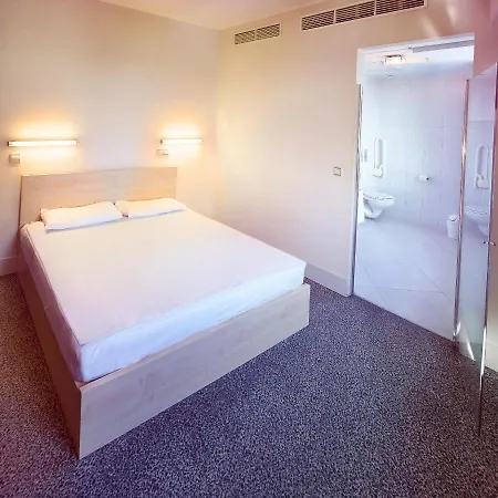 Hotel Hello Gara De Nord Bucharest