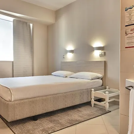 Hello Gara De Nord Hotel