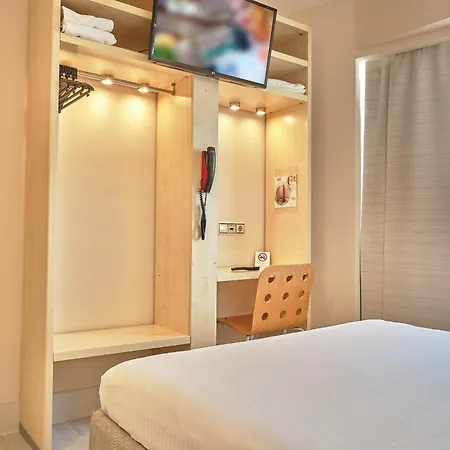 Hotel Hello Gara De Nord