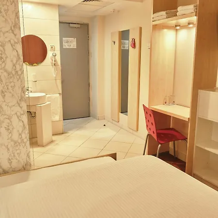 Hotel Hello Gara De Nord 2*