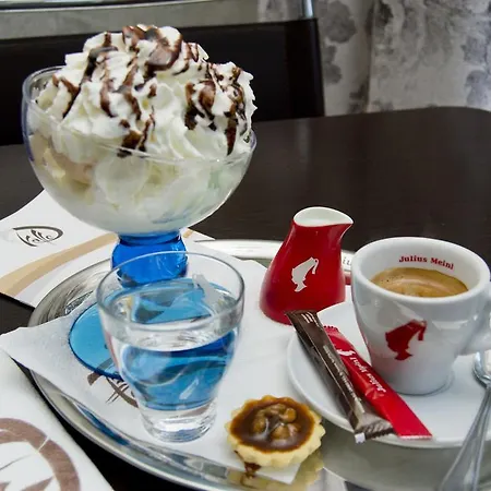 Hello Gara De Nord 2*