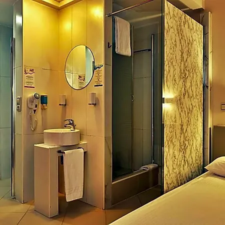 Hello Gara De Nord Hotel
