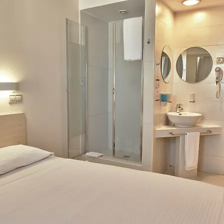 Hotel Hello Gara De Nord 2*