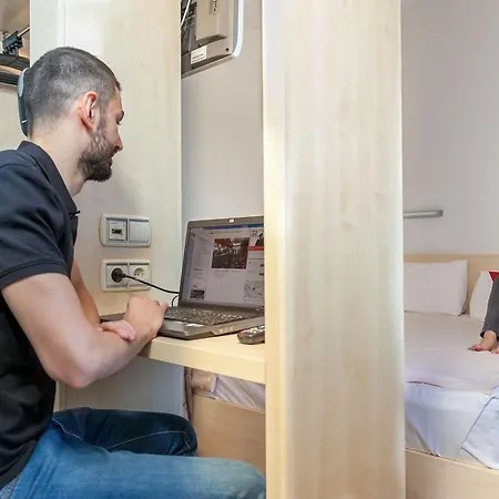 Hello Gara De Nord Bucharest