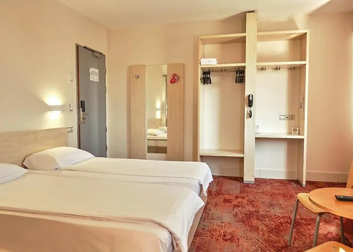 Hello Gara De Nord Hotel