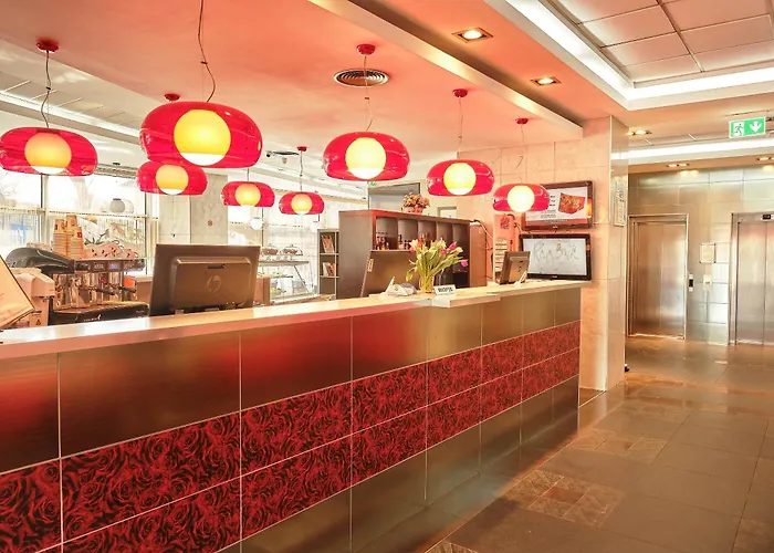 Hello Gara De Nord 2*