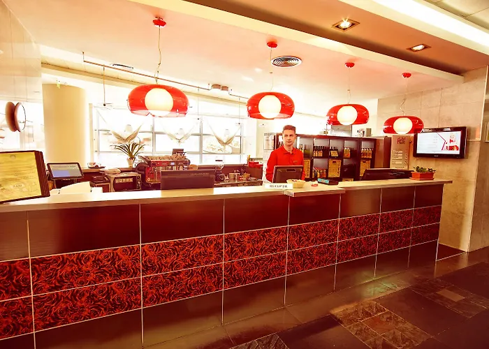 Hello Gara De Nord Hotel 2*