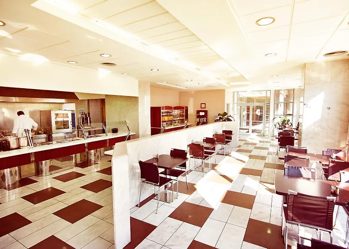 Hello Gara De Nord 2*