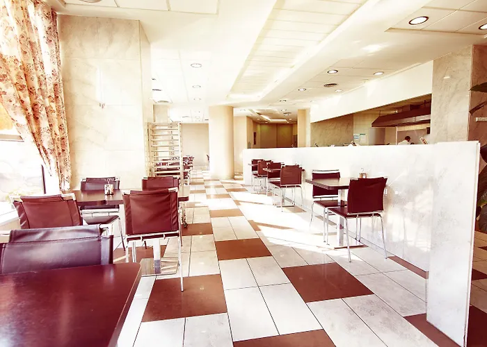 Hotel Hello Gara De Nord 2*