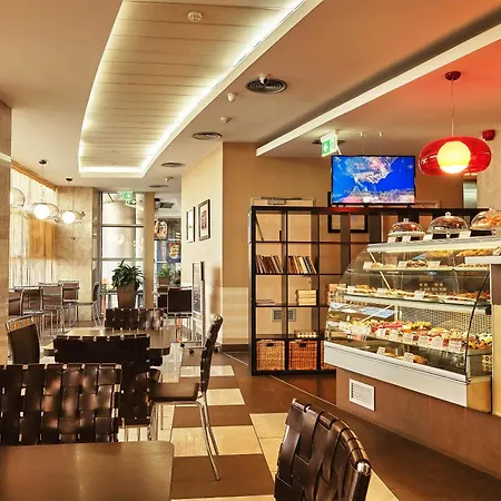 Hello Gara De Nord Hotell