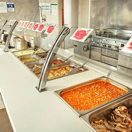 Hotell Hello Gara De Nord 2*