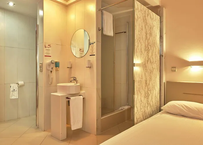 Hotell Hello Gara De Nord