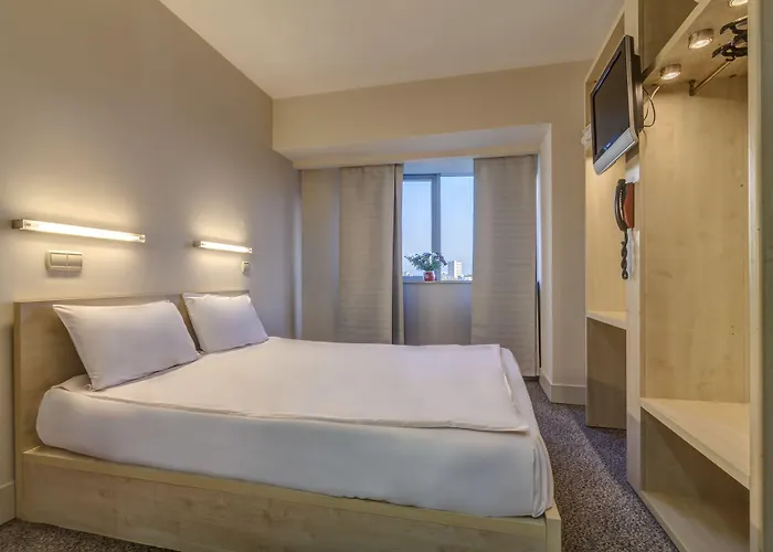 Hello Gara De Nord 2* Bukarest